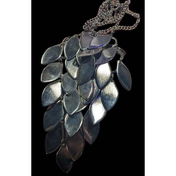 Whimsical Dragon Scale Chain Mail Bib Necklace - Picture 3 of 8